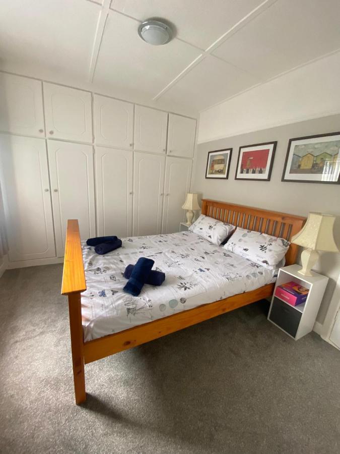 Mairead - Cosy Property In Gaeltacht Quarter Belfast Exterior photo